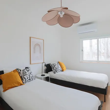 Golden Nest - Old Town