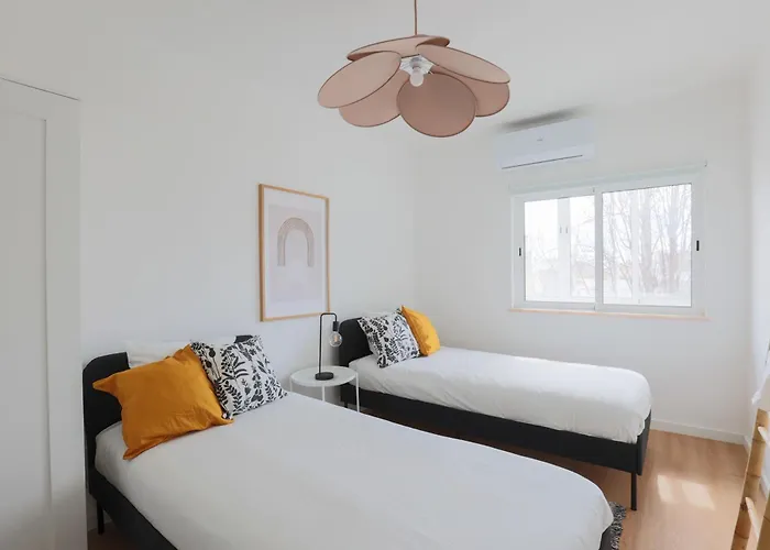 Golden Nest - Old Town
